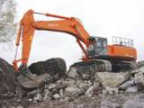    HITACHI