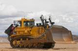    Komatsu S375